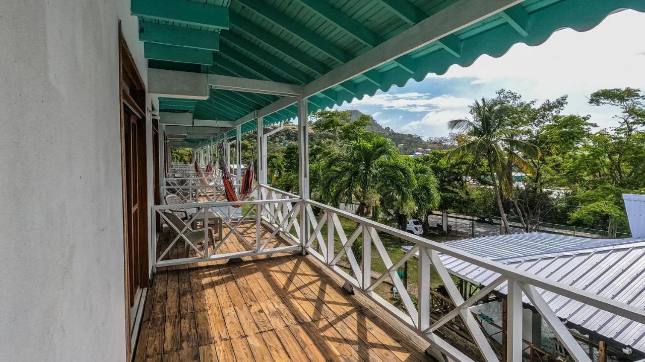South West Bay Cabañas Fresh Water Bay Exterior foto